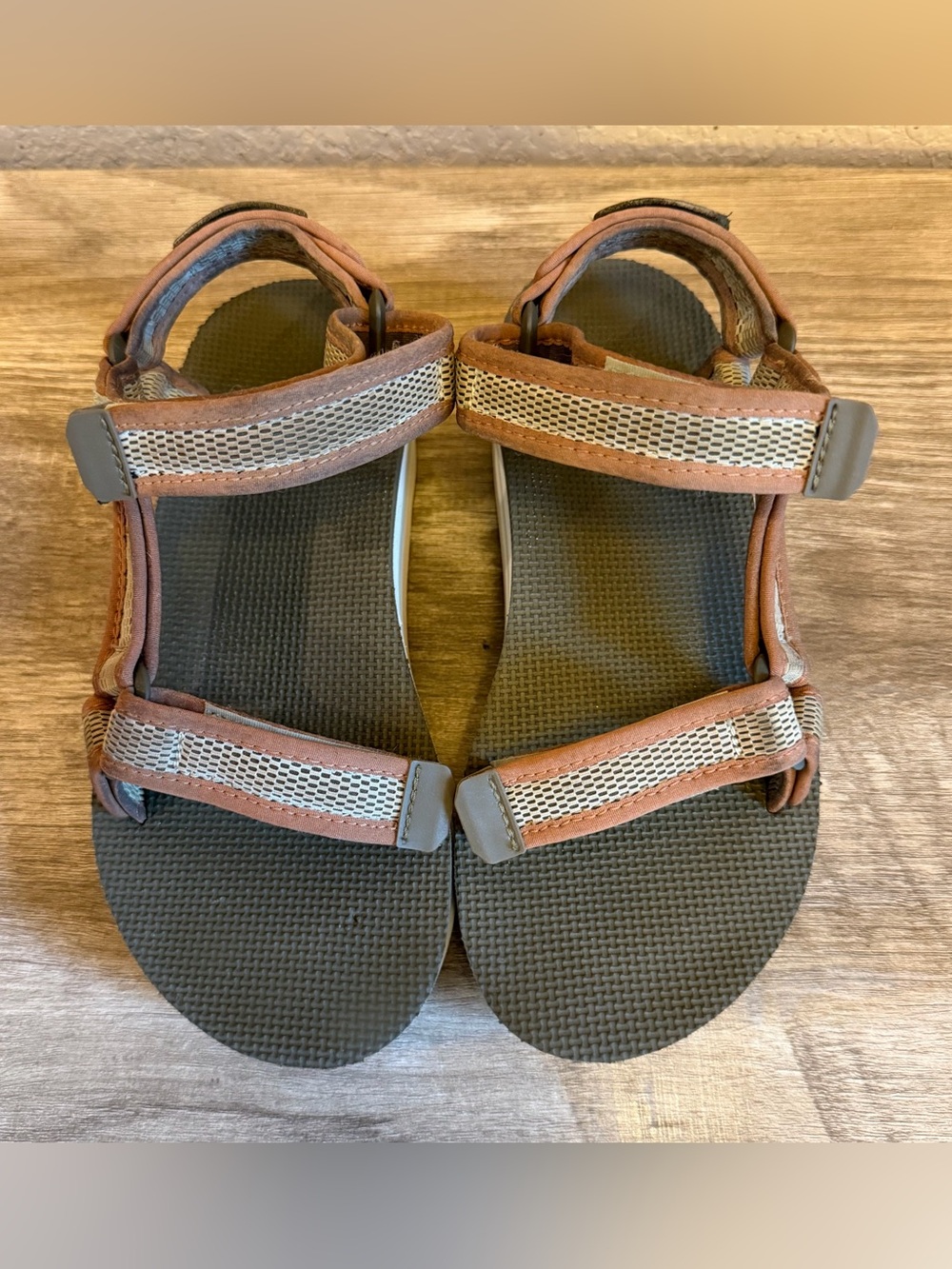 Teva Flatform Universal Sandals - Picture 3 of 13